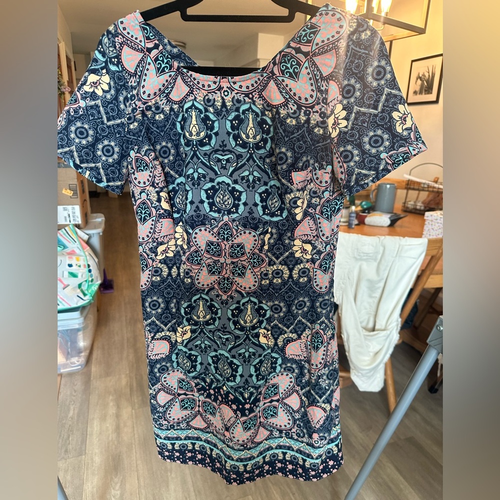 Holister printed mini dress. Size XS